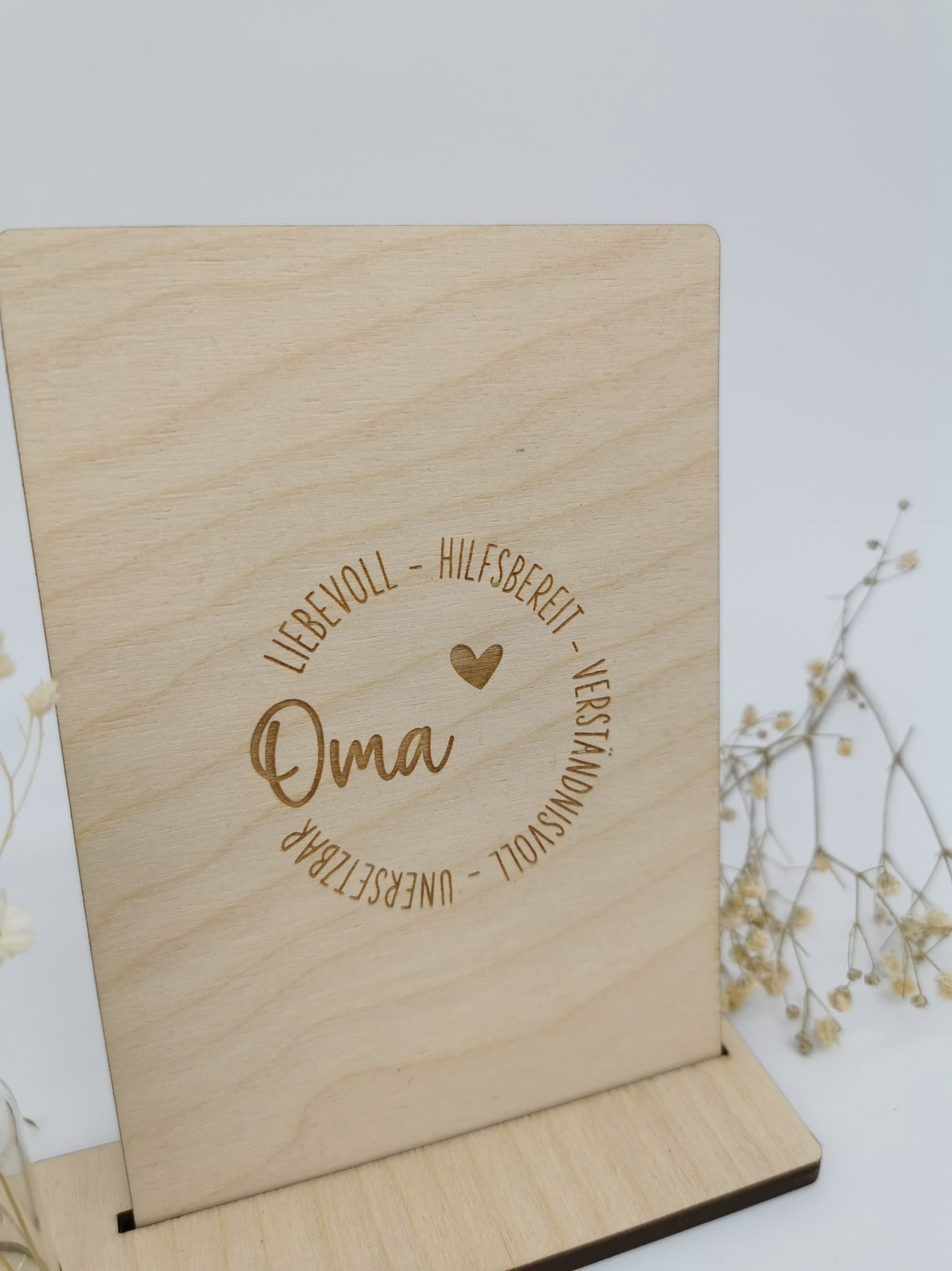 Holzkarte mit Vase und Trockenblumen Oma
