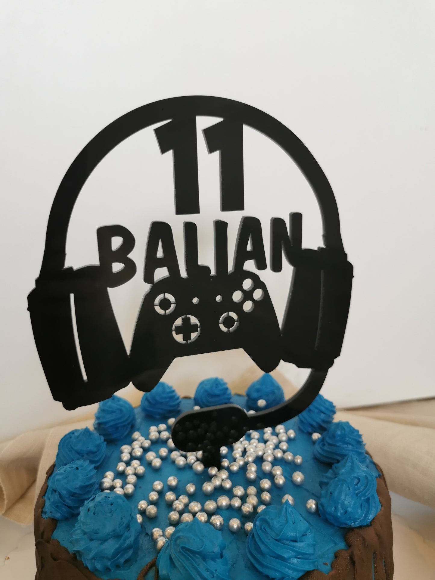 Caketopper Gaming Controller