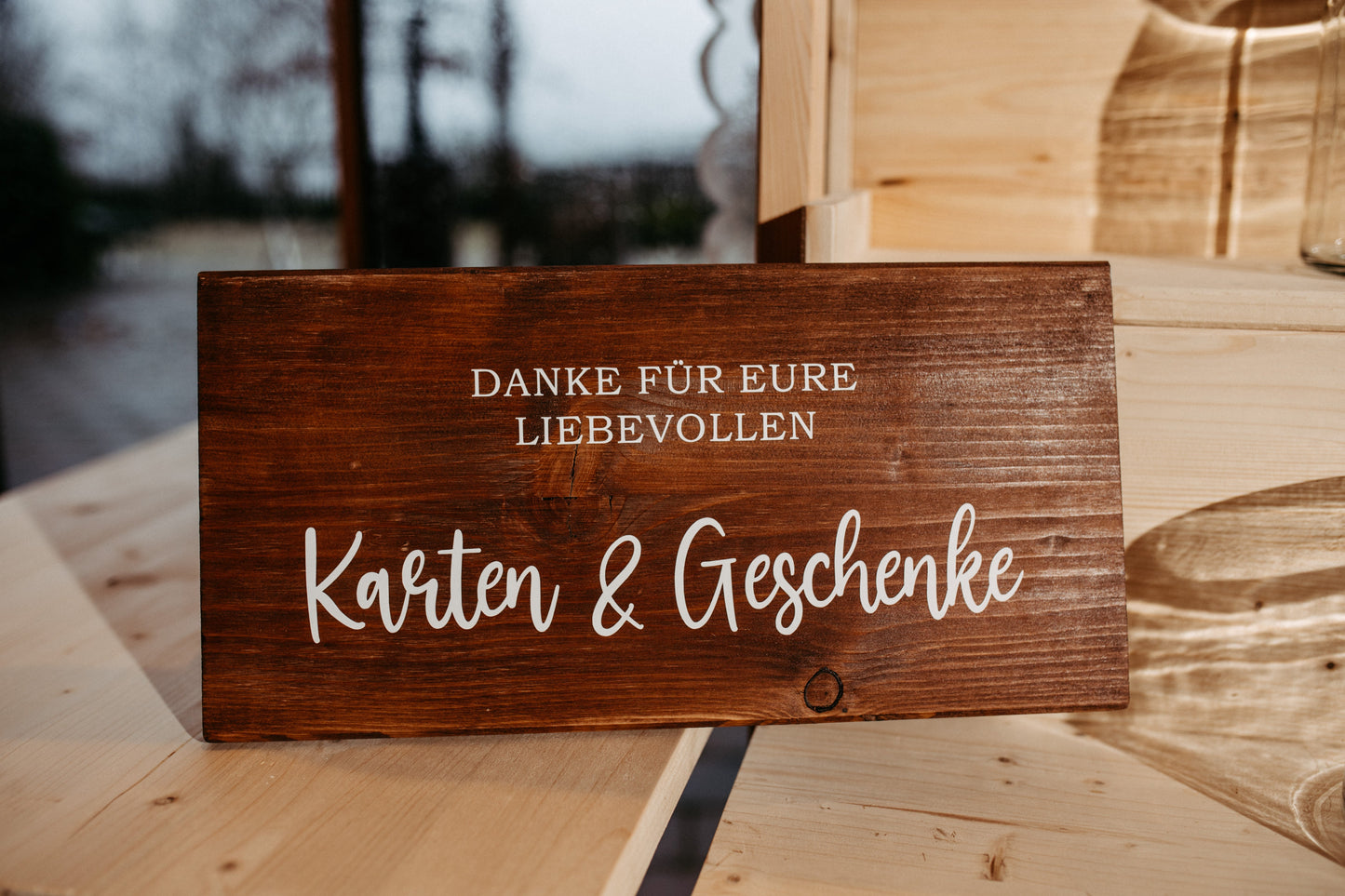 Schild Geschenketisch